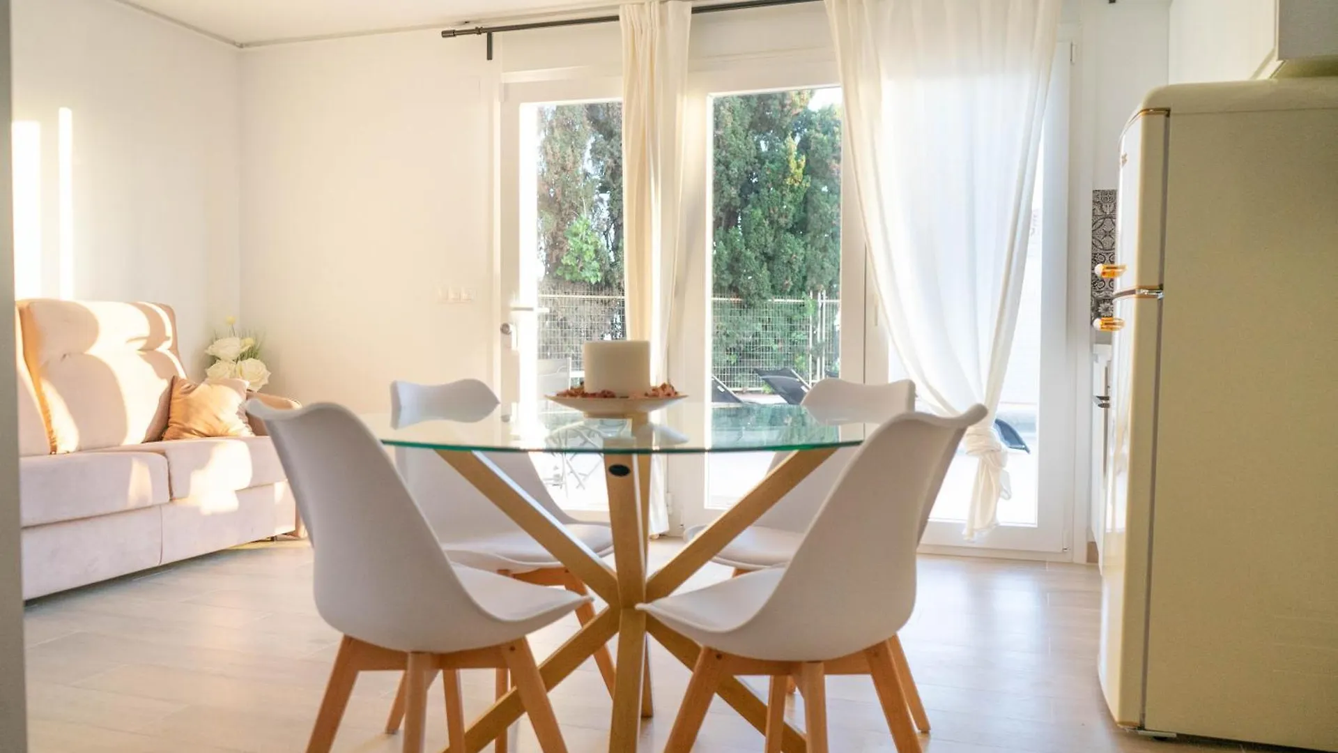 5 Apartamentos Independientes En Villas Costa Del Sol 度假居 贝纳哈拉菲