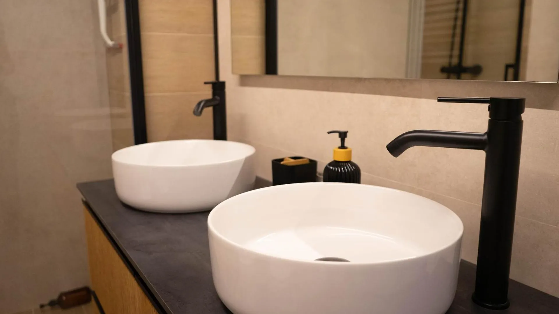 5 Apartamentos Independientes En Villas Costa Del Sol